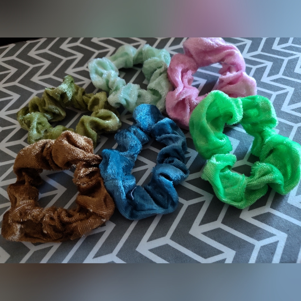 Colorful Velvet Scrunchies Set